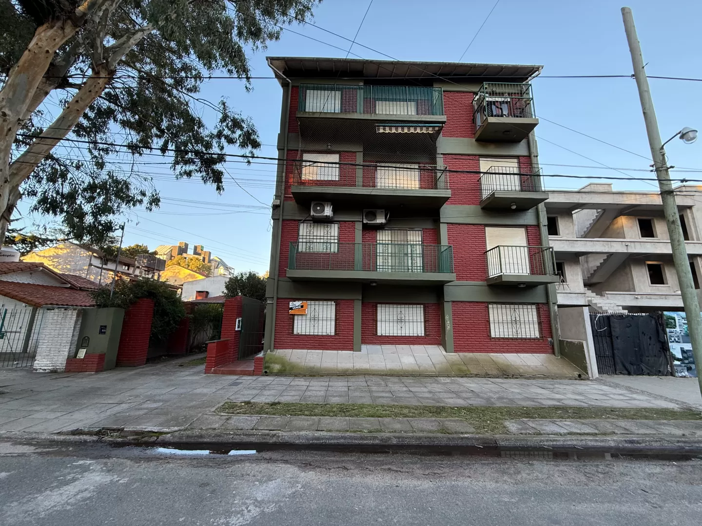 Departamento en San Bernardo - Depto 3 Amb Planta Baja Con Cochera En San Bernardo (ID 108)